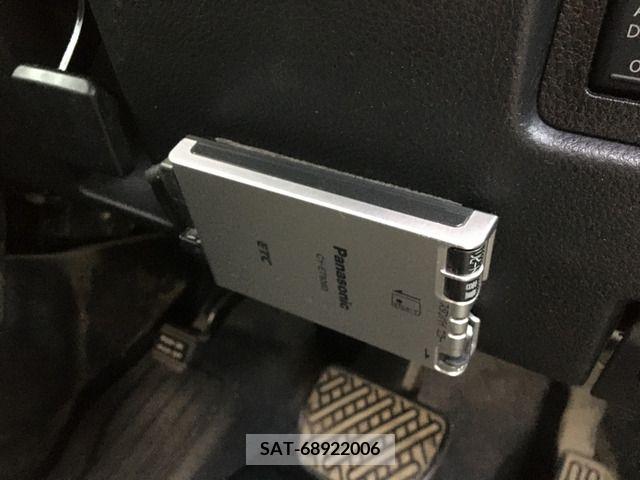 Nissan SERENA 2009-10 367730-8
