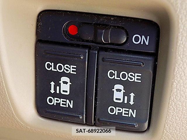 Honda N BOX 2015-06 306605-11