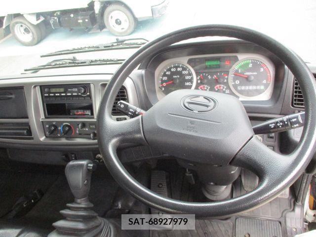 Hino RANGER 2017-03 200745-8
