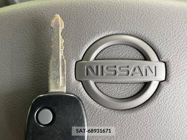Nissan CLIPPER 2019-05 392997-6
