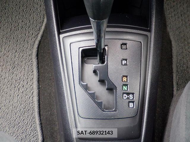 Toyota COROLLA AXIO 2018-07 201599-14