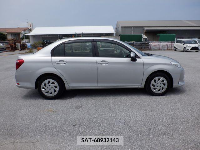 Toyota COROLLA AXIO 2018-07 201599-3