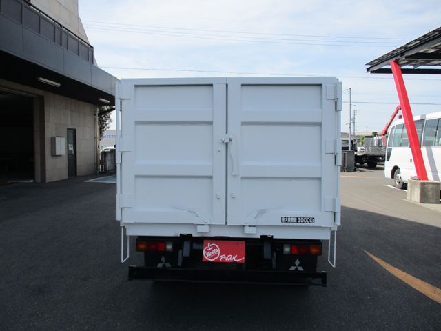 Mitsubishi CANTER 2016-06 3567-12