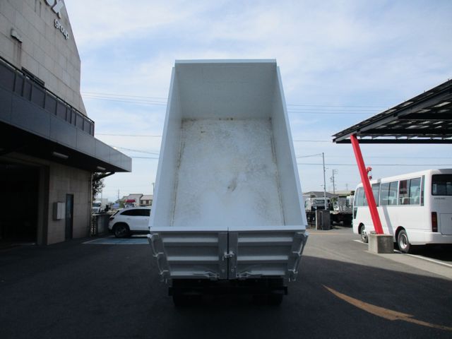 Mitsubishi CANTER 2016-06 3567-3