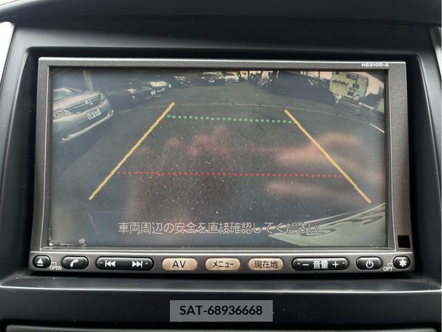Nissan SERENA 2010-09 367620-13