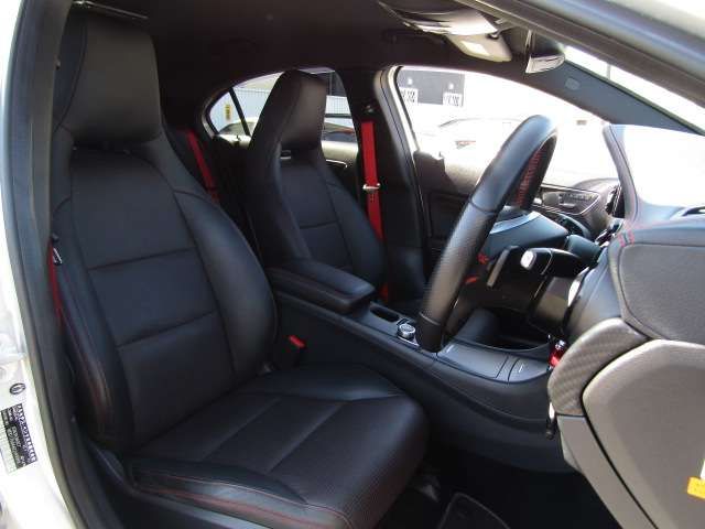 Mercedes Benz A-CLASS 2013-09 9069-11