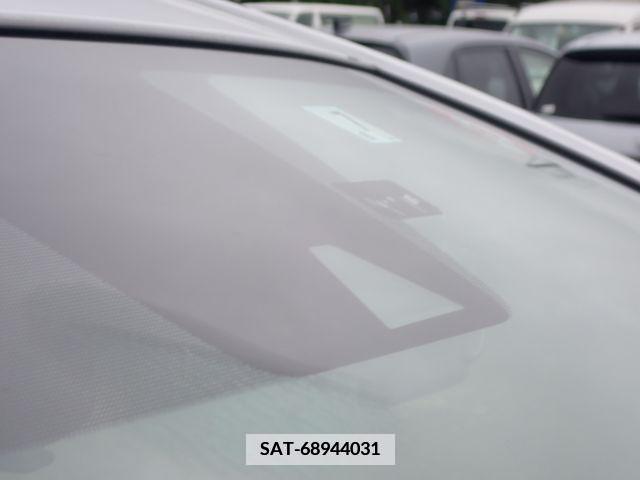 Nissan NOTE 2019-07 337039-10