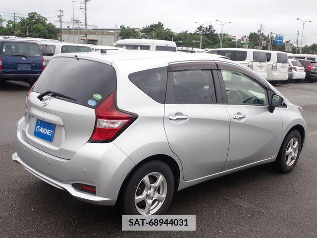 Nissan NOTE 2019-07 337039-7