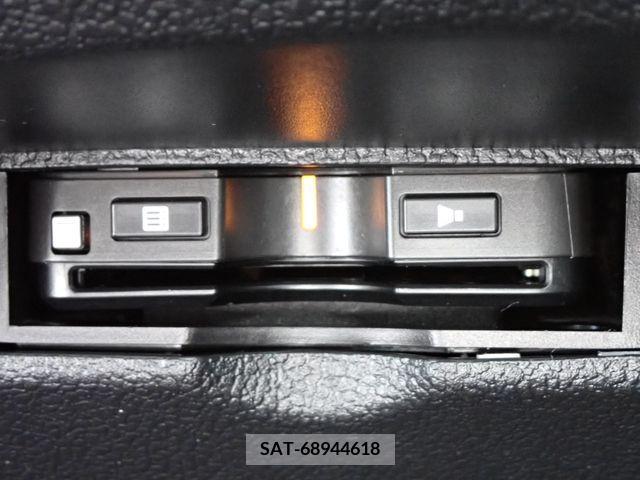 Toyota PRIUS 2019-04 372800-5