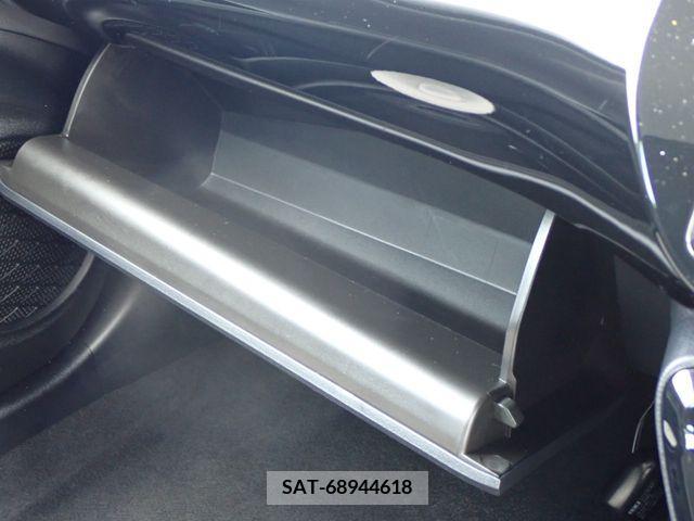 Toyota PRIUS 2019-04 372800-13