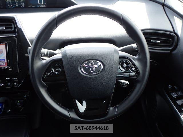 Toyota PRIUS 2019-04 372800-11