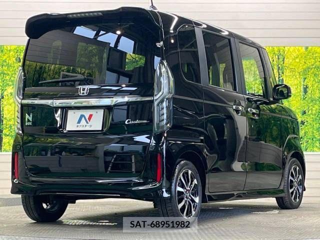 Honda N BOX CUSTOM 2018-12 306997-17