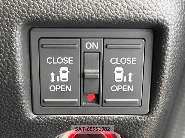 Honda N BOX CUSTOM 2018-12 306997-6