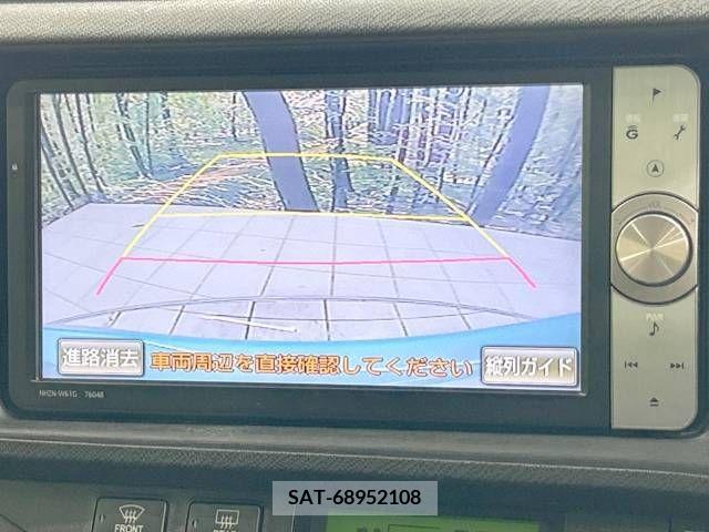 Toyota AQUA 2012-03 389295-3