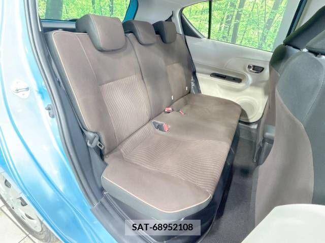 Toyota AQUA 2012-03 389295-9