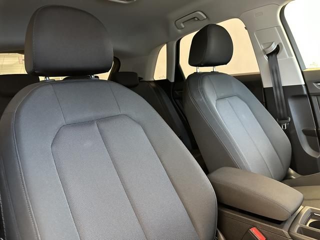 Audi Q3 2020-12 190738-12