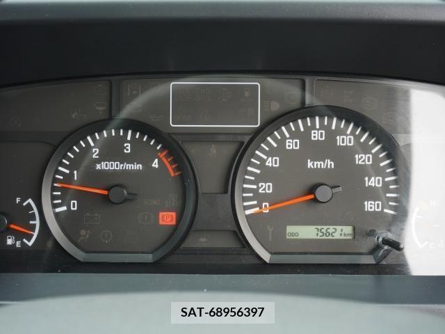 Isuzu ELF TRUCK 2016-09 324030-1