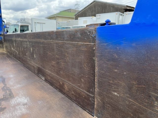 Isuzu ELF TRUCK 2016-07 15189-11