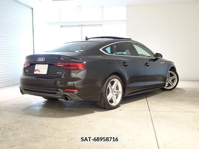Audi A5 2019-07 261069-1