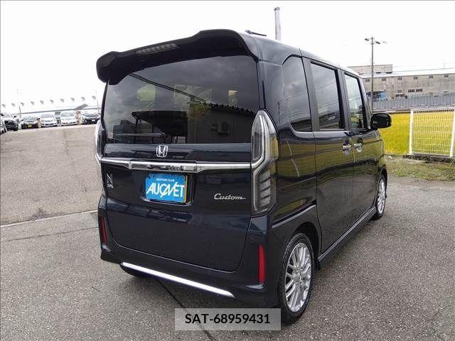Honda N BOX CUSTOM 2021-09 208242-2