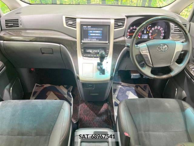 Toyota VELLFIRE 2013-07 351556-1