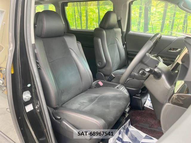 Toyota VELLFIRE 2013-07 351556-7