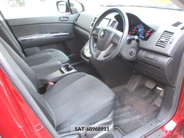 Mazda MPV 2011-05 212976-11