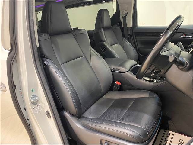 Toyota ALPHARD 2018-08 6762-8