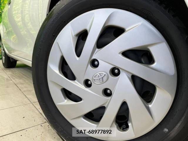 Toyota AQUA 2018-09 336605-13