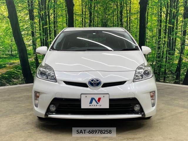 Toyota PRIUS 2014-03 387294-14