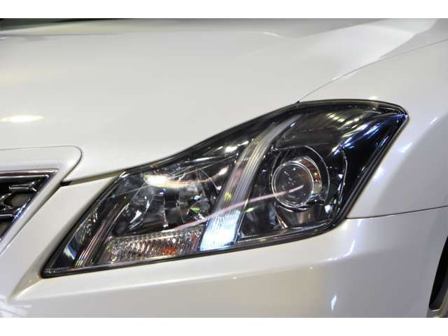 Toyota CROWN SEDAN 2010-12 2870-16
