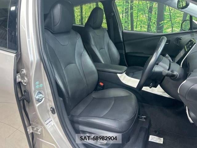 Toyota PRIUS 2016-04 337391-8