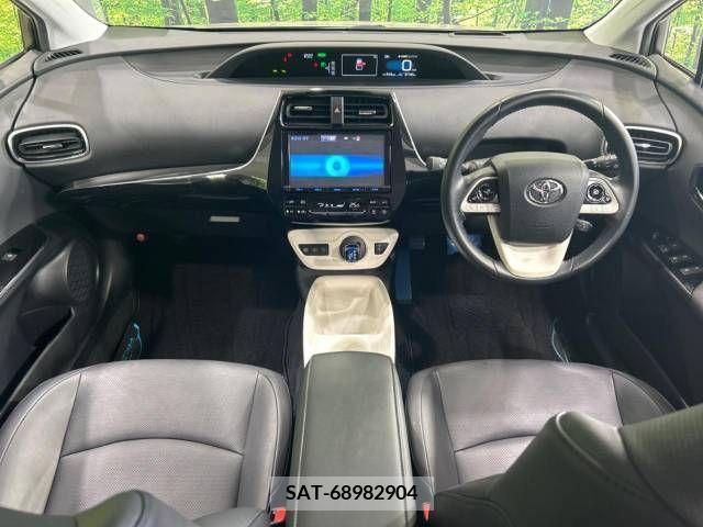 Toyota PRIUS 2016-04 337391-1
