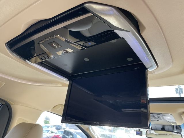 Toyota ALPHARD HYBRID 2019-07 191483-22