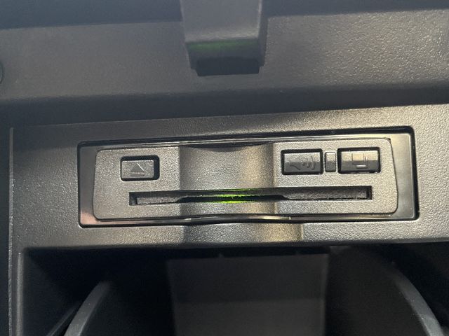 Toyota ALPHARD HYBRID 2019-07 191483-18