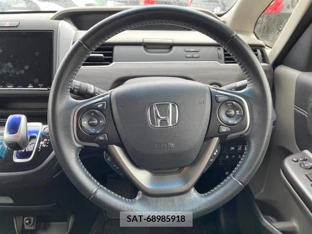 Honda FREED 2018-05 297792-9