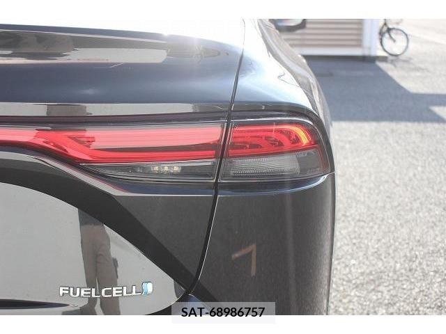 Toyota Mirai 2020-12 205078-11