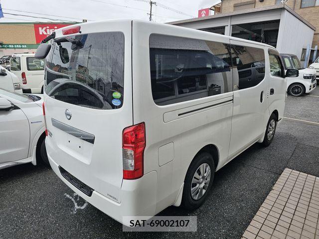Nissan NV350 Caravan 2019-99 393040-1