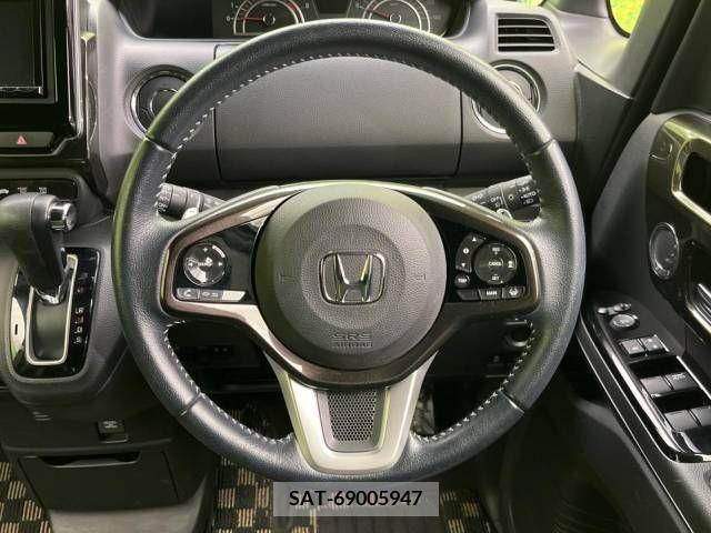 Honda N BOX CUSTOM 2018-03 215275-11