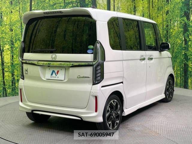 Honda N BOX CUSTOM 2018-03 215275-17