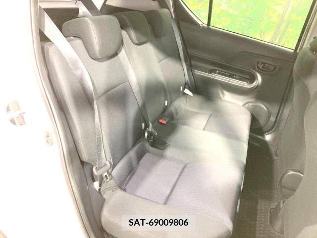 Toyota AQUA 2015-11 254734-8