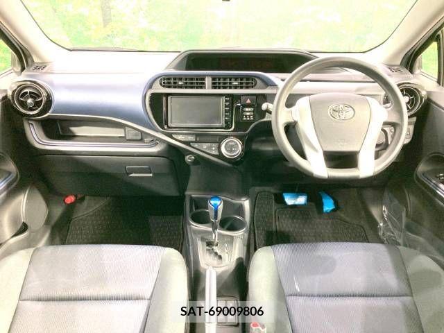 Toyota AQUA 2015-11 254734-1