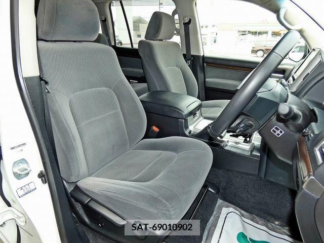 Toyota LAND CRUISER 2016-06 316774-12