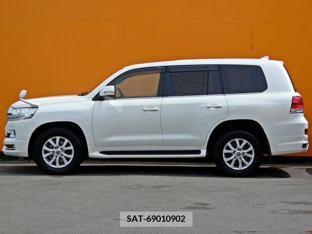 Toyota LAND CRUISER 2016-06 316774-10