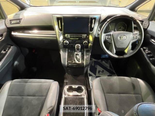 Toyota ALPHARD 2017-04 259052-1