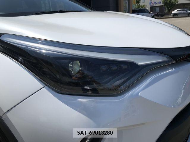 Toyota C-HR 2021-10 323087-27
