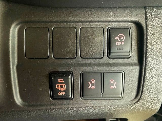 Nissan SERENA 2018-10 4137-23