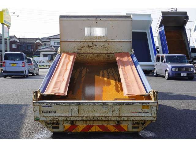 Hino DUTRO 2018-09 20437-16