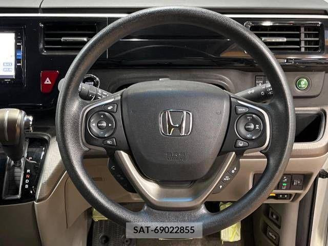 Honda e 2018-01 212568-12