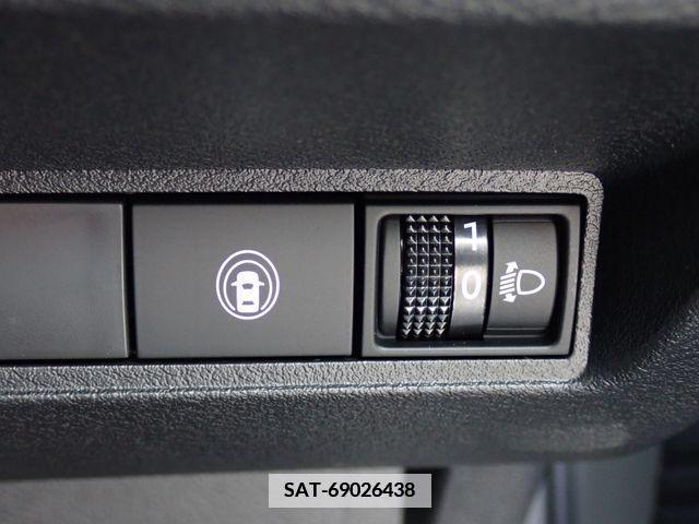 Nissan NOTE 2022-01 365322-11